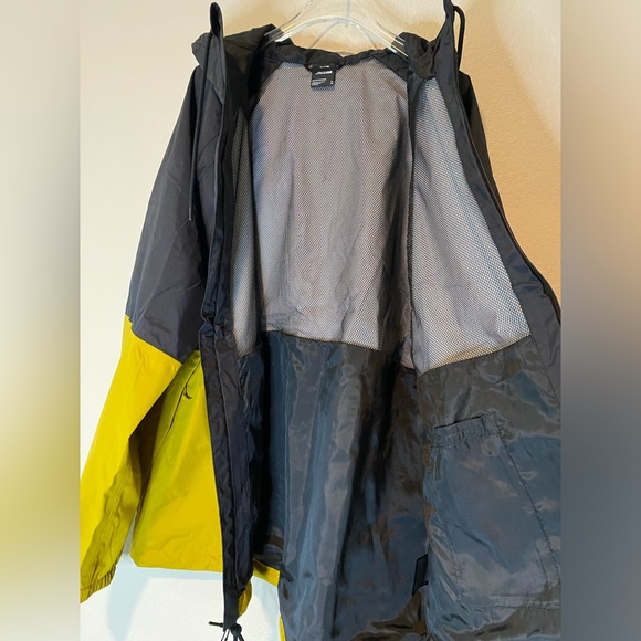 The North Face Antora Rain Hooded Jacket - Picture 4 of 6